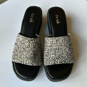 NWOT! The SAK Bryanna blk/Wht Wedge Espadrilles